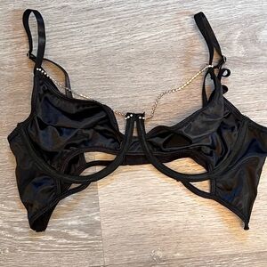 Elegant Black Women's Intimate Bra